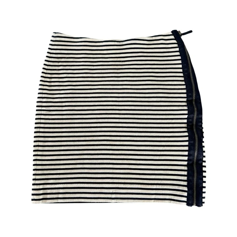 MADEWELL, NAUTICAL, SIDE ZIP SKIRT. NAVY & WHITE STRIPED, STRETCH SKIRT.SIZE XS - Picture 2 of 6